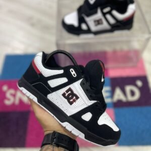 DC Shoes